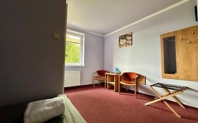Hotel Paola rezerwacje tylko służbowe